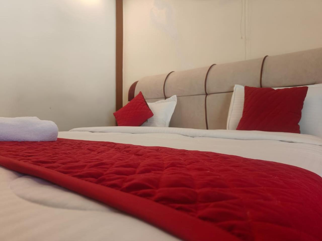 Aroma Resort Ришикеш Экстерьер фото